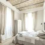 Casa Di Ele Konukevi 4*