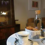 Casa Di Ele Konukevi