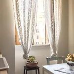 Konukevi Casa Di Ele Roma